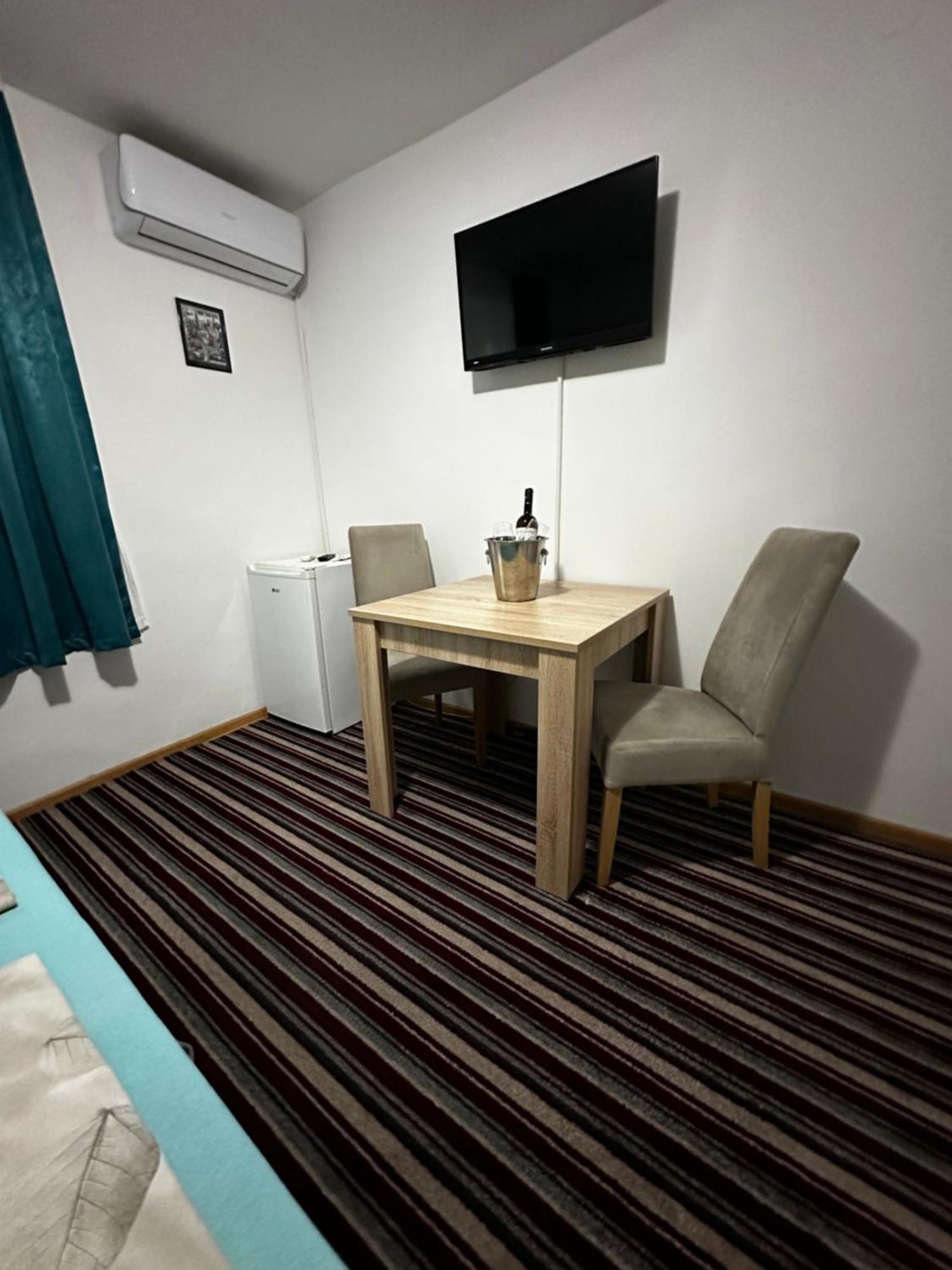 Guest House Nana Mostar Eksteriør bilde